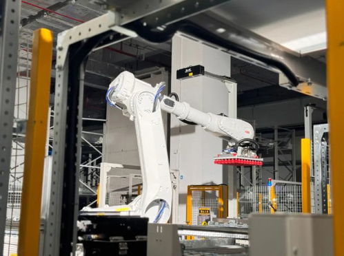 上海醫藥物流無人特藥倉即將投營，機械手臂革新傳統人工揀選模式